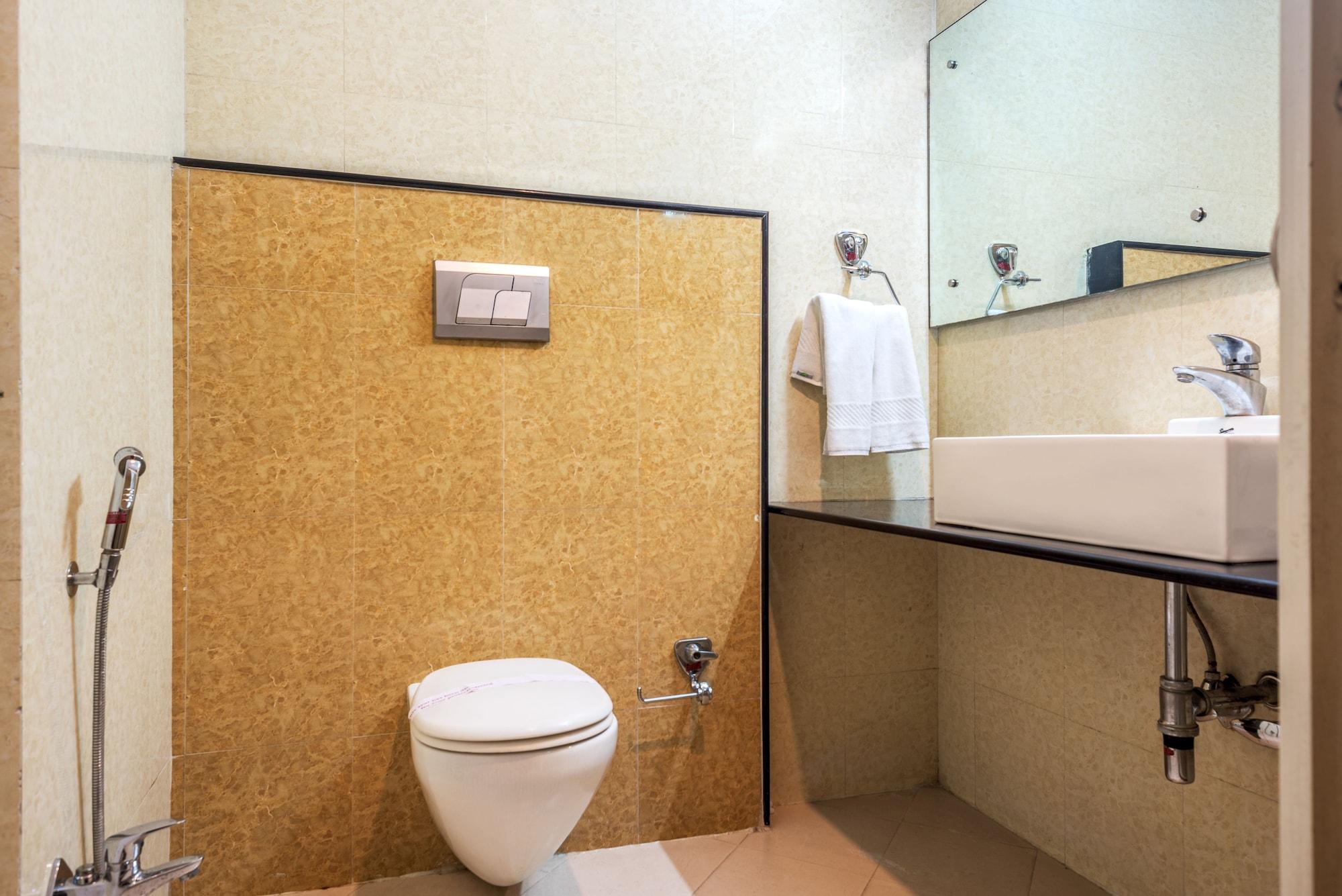 Treebo Trend Grand Plaza Nampally Hajdarabad Zewnętrze zdjęcie