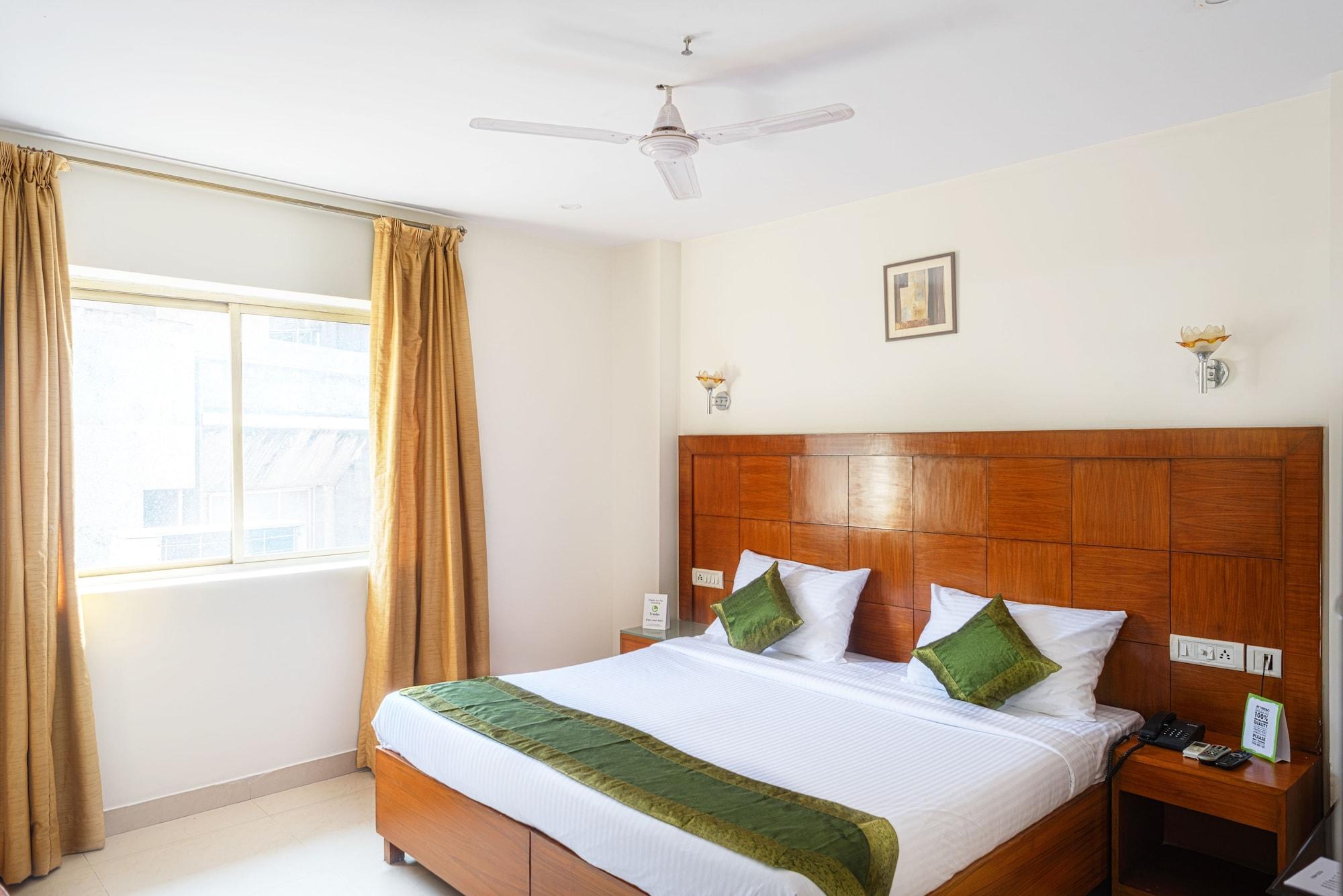 Treebo Trend Grand Plaza Nampally Hajdarabad Zewnętrze zdjęcie