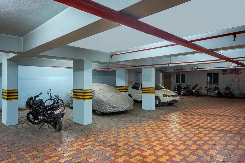Treebo Trend Grand Plaza Nampally Hajdarabad Zewnętrze zdjęcie