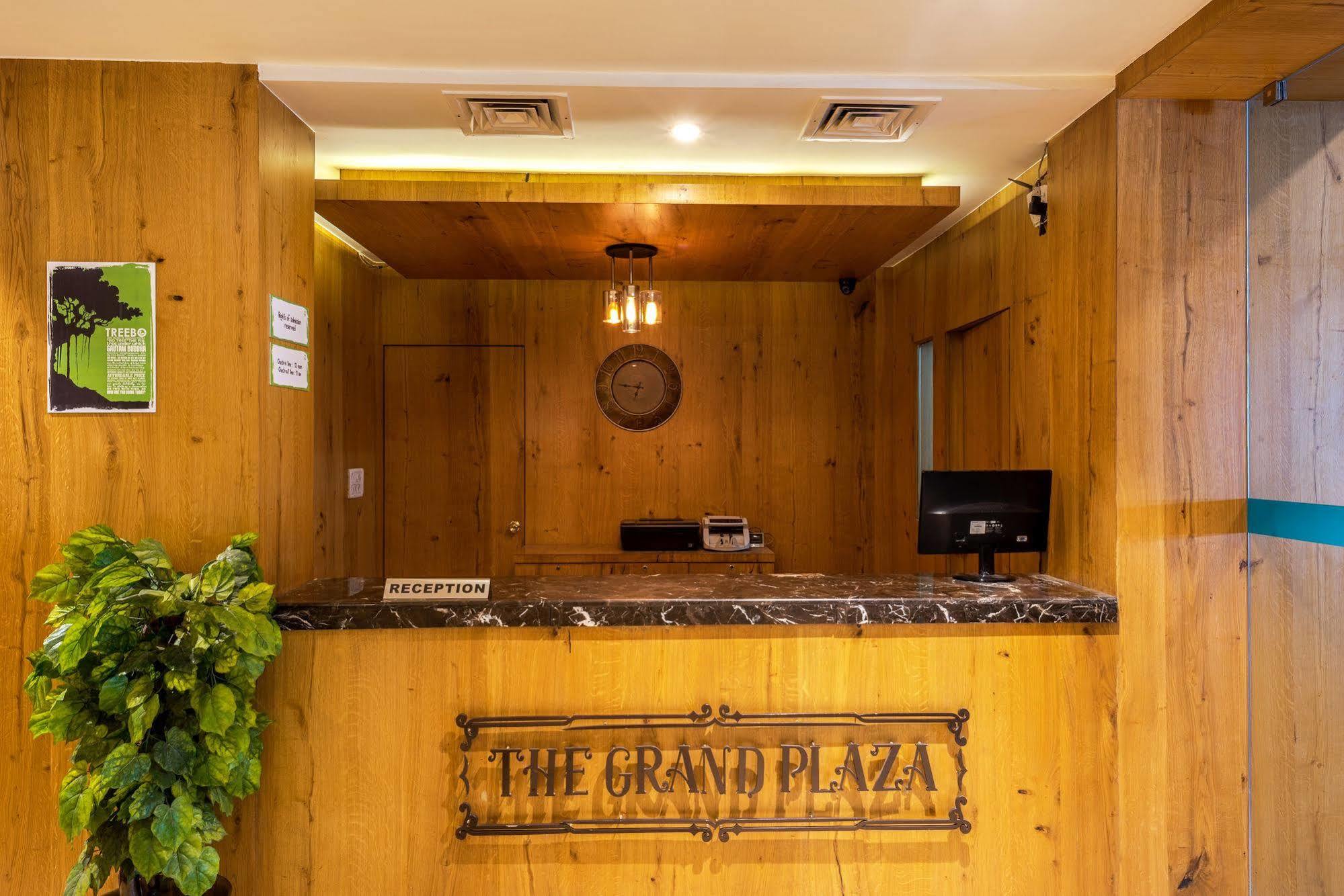 Treebo Trend Grand Plaza Nampally Hajdarabad Zewnętrze zdjęcie
